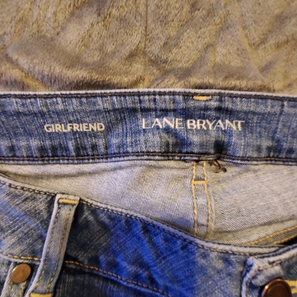 Layne Bryant jean capri - Picture 3 of 3